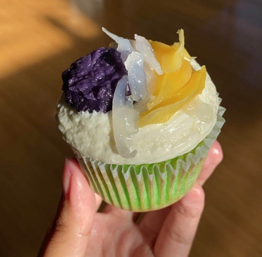 HALO HALO CUPCAKES
